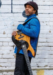 Keluku untuk Victor Wooten