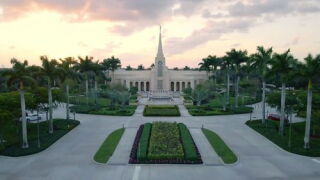 Miniatura para Testemunhos das bênçãos prometidas do trabalho do templo e história da família